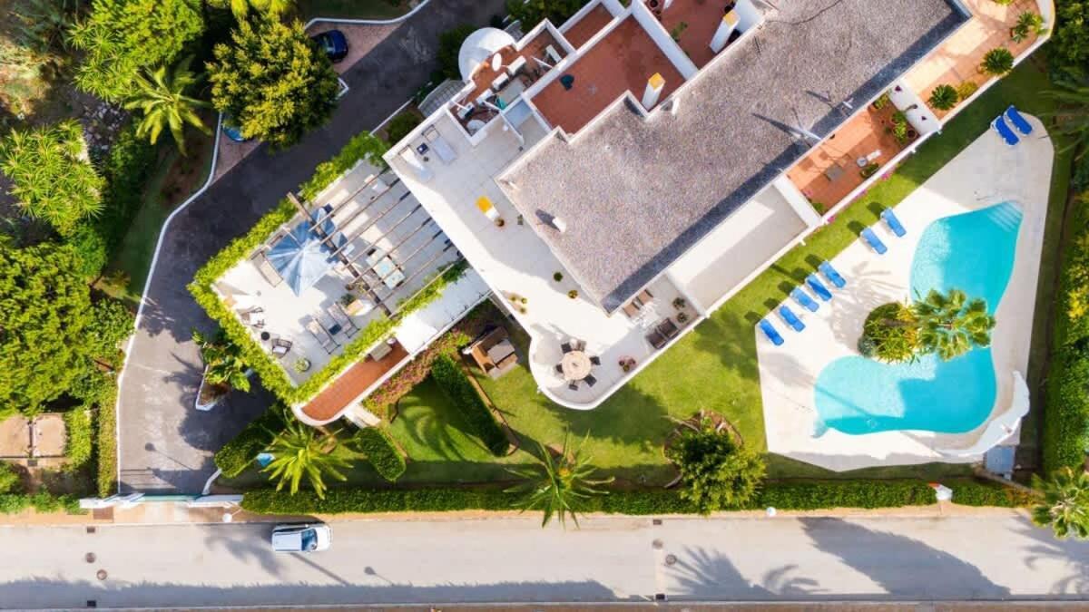마르베야 Seaside Elegance With Sea View 아파트 외부 사진